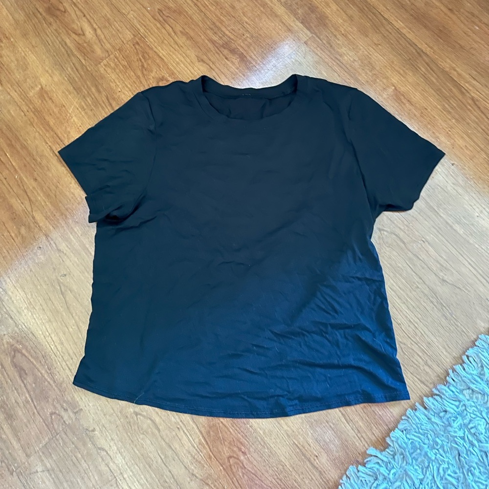 Lululemon top